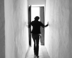 N&rsquo;éteins pas la lumière – Terry FABRE