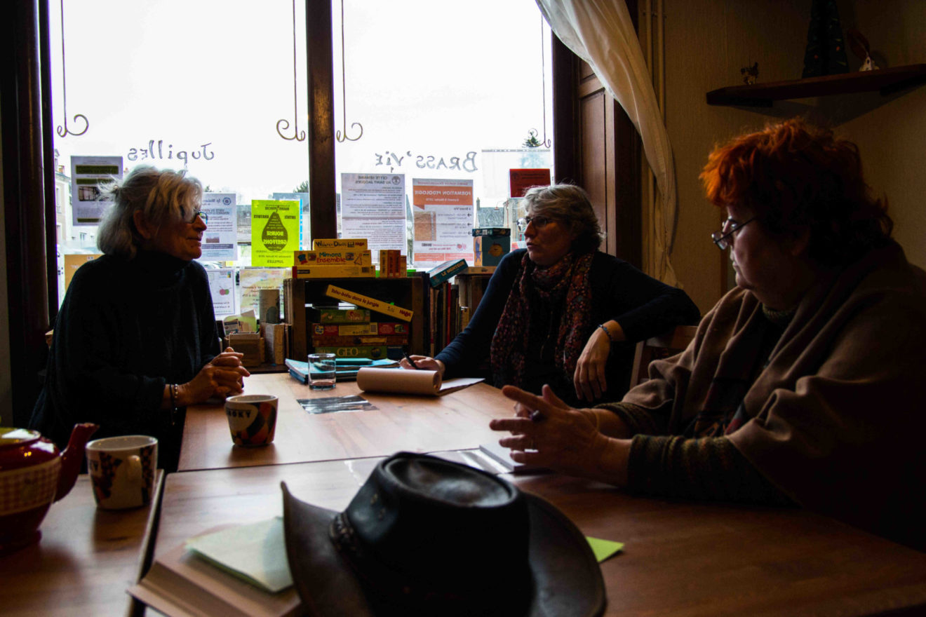 à la campagne – Win Lam Stratmains